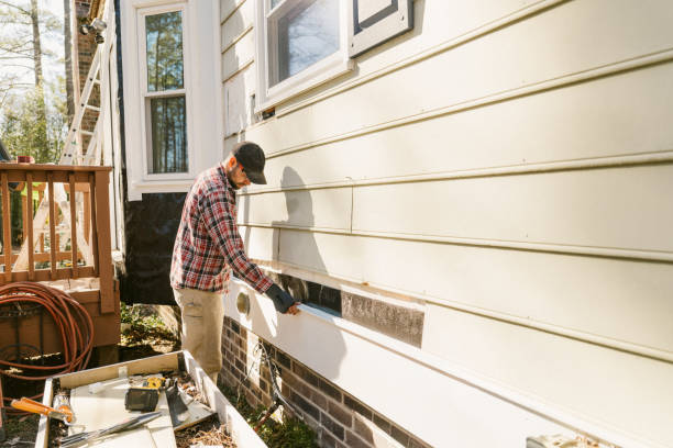 Top rated local Emergency Siding Repair specialists in Peyton, CO